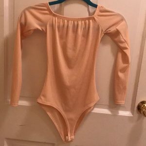 Boohoo pink off the shoulder bodysuit